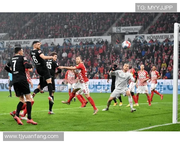 弗赖堡主场胜法兰克福,提升战绩迈向前列! 弗赖堡主场胜法兰克福,提升战绩迈向前列!