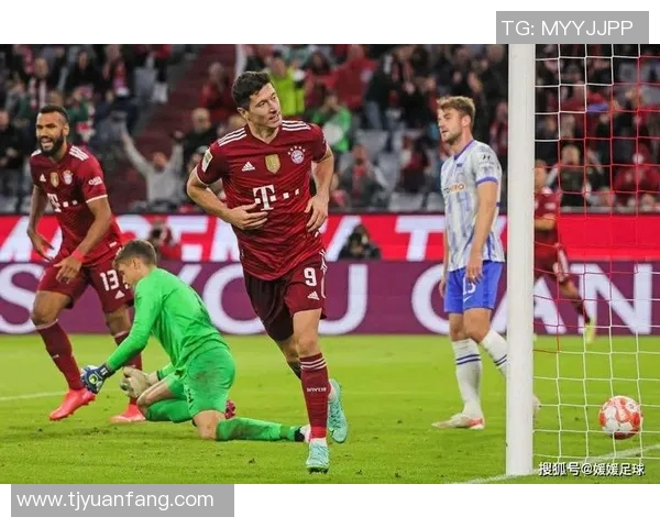 沃尔夫斯堡客场绝杀柏林赫塔风云再起势不可挡